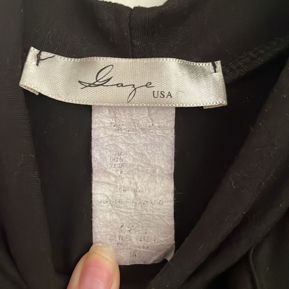 Black Sleeveless Shirt with Plunge Slit and Mockneck - Picture 5 of 5